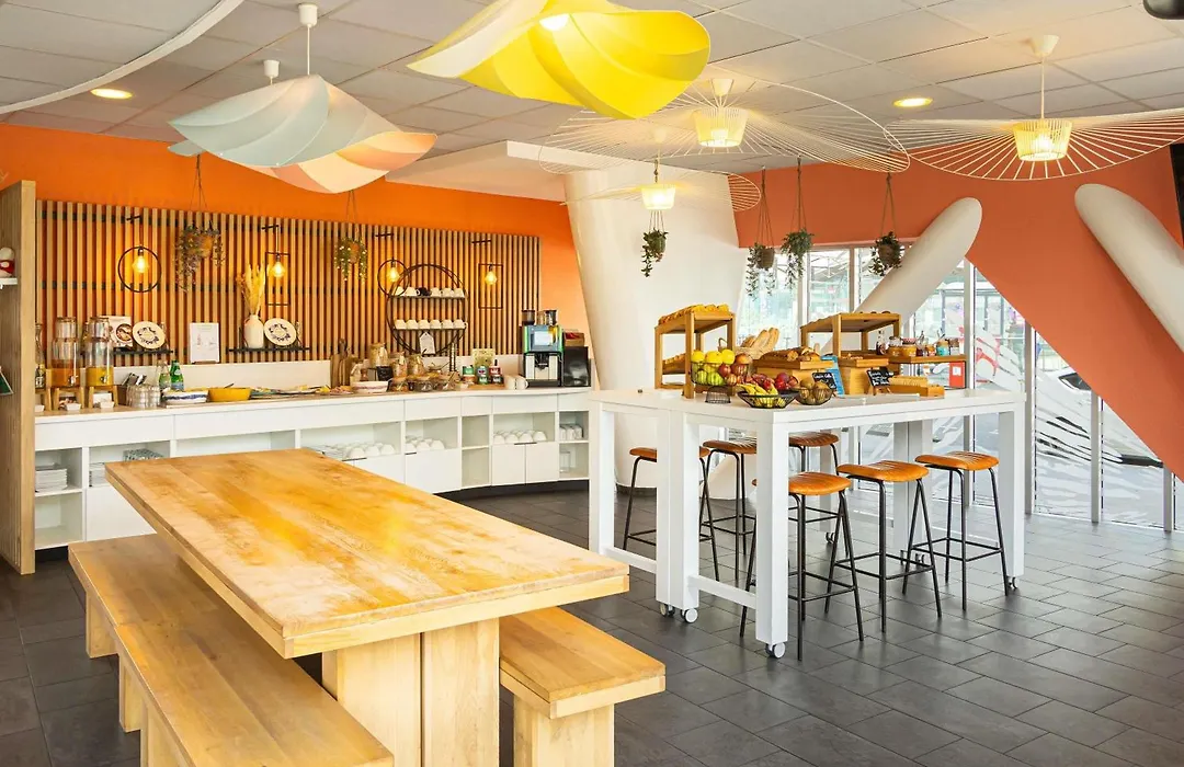 Novotel Suites Lille Europe-1