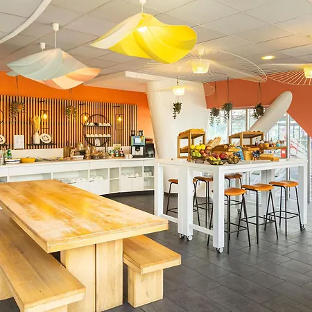 Novotel Suites Lille Europe-2